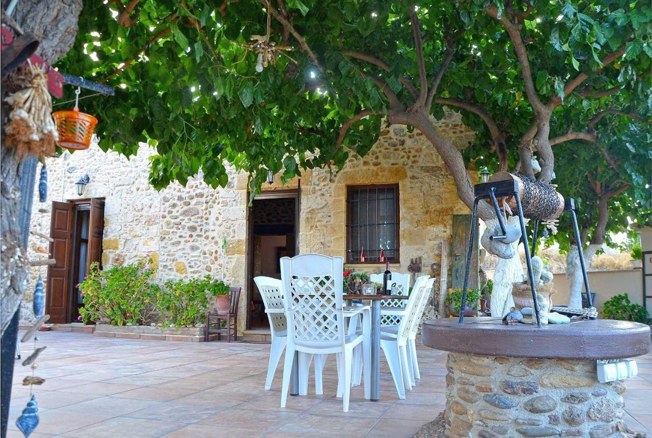 Вилла Kamara Stone House Киссамос Экстерьер фото